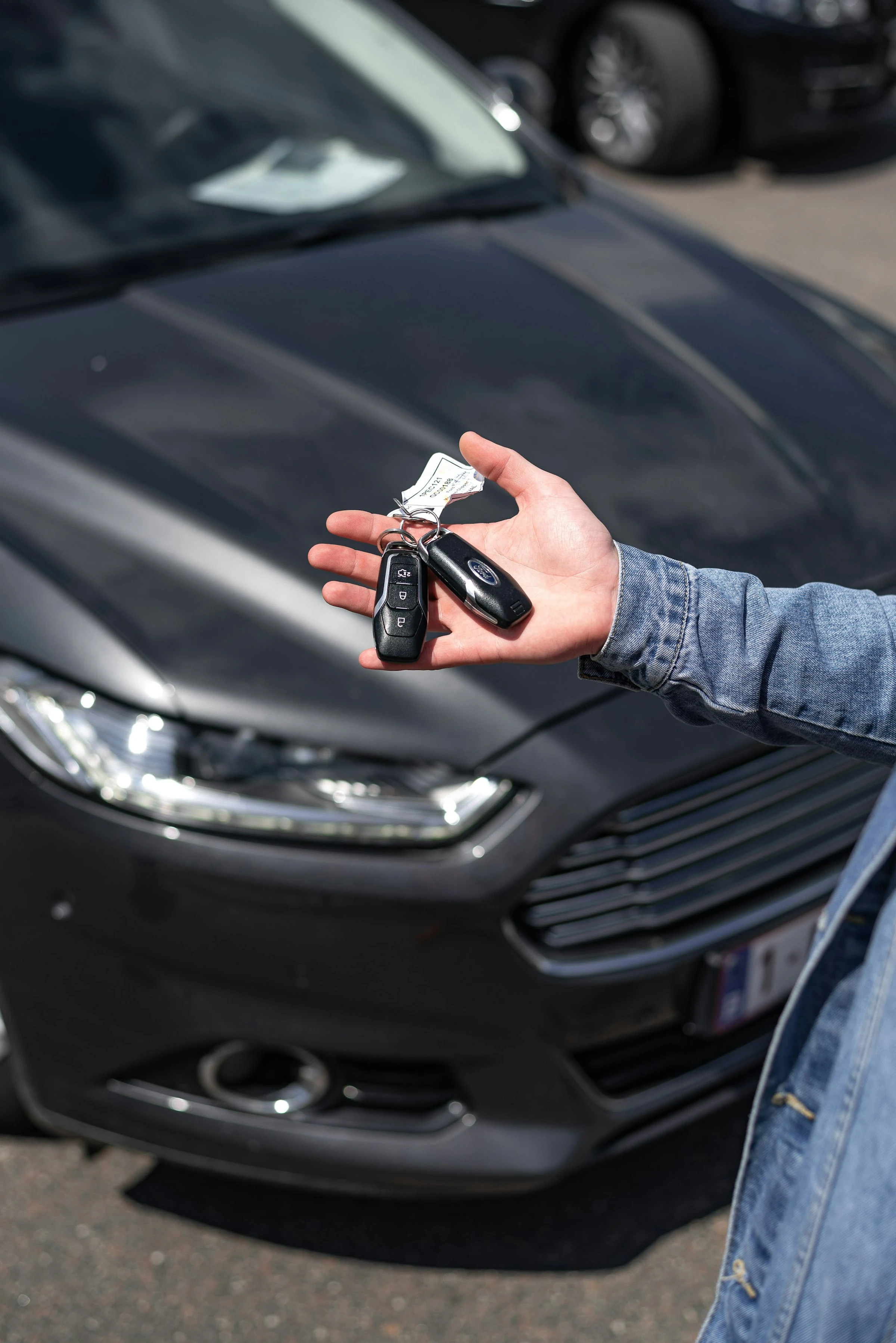 Gebrauchtwagen sparen mit Historie-Apps