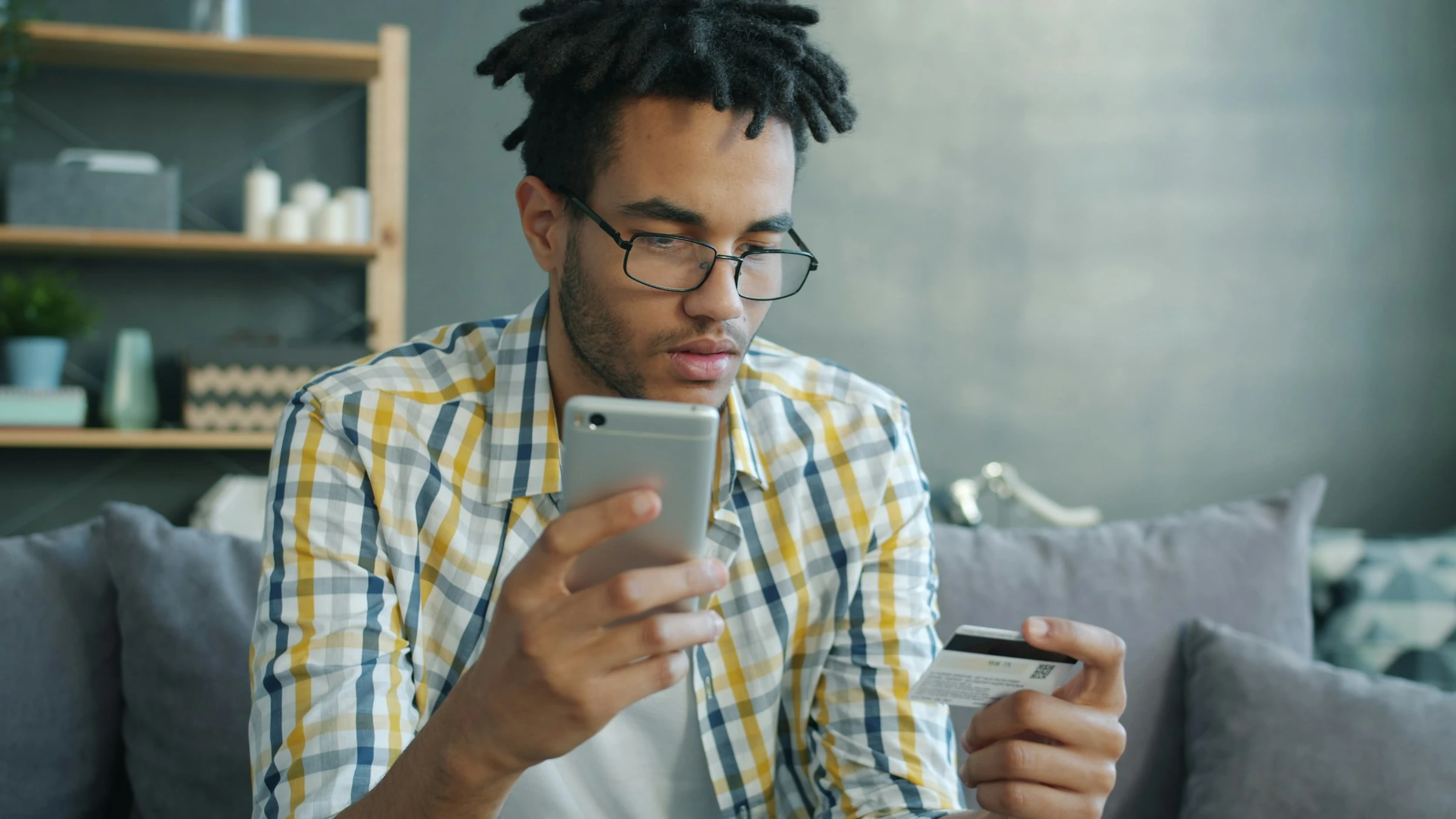 Kleinanzeigen-App: Lohnt sich der Käuferschutz?