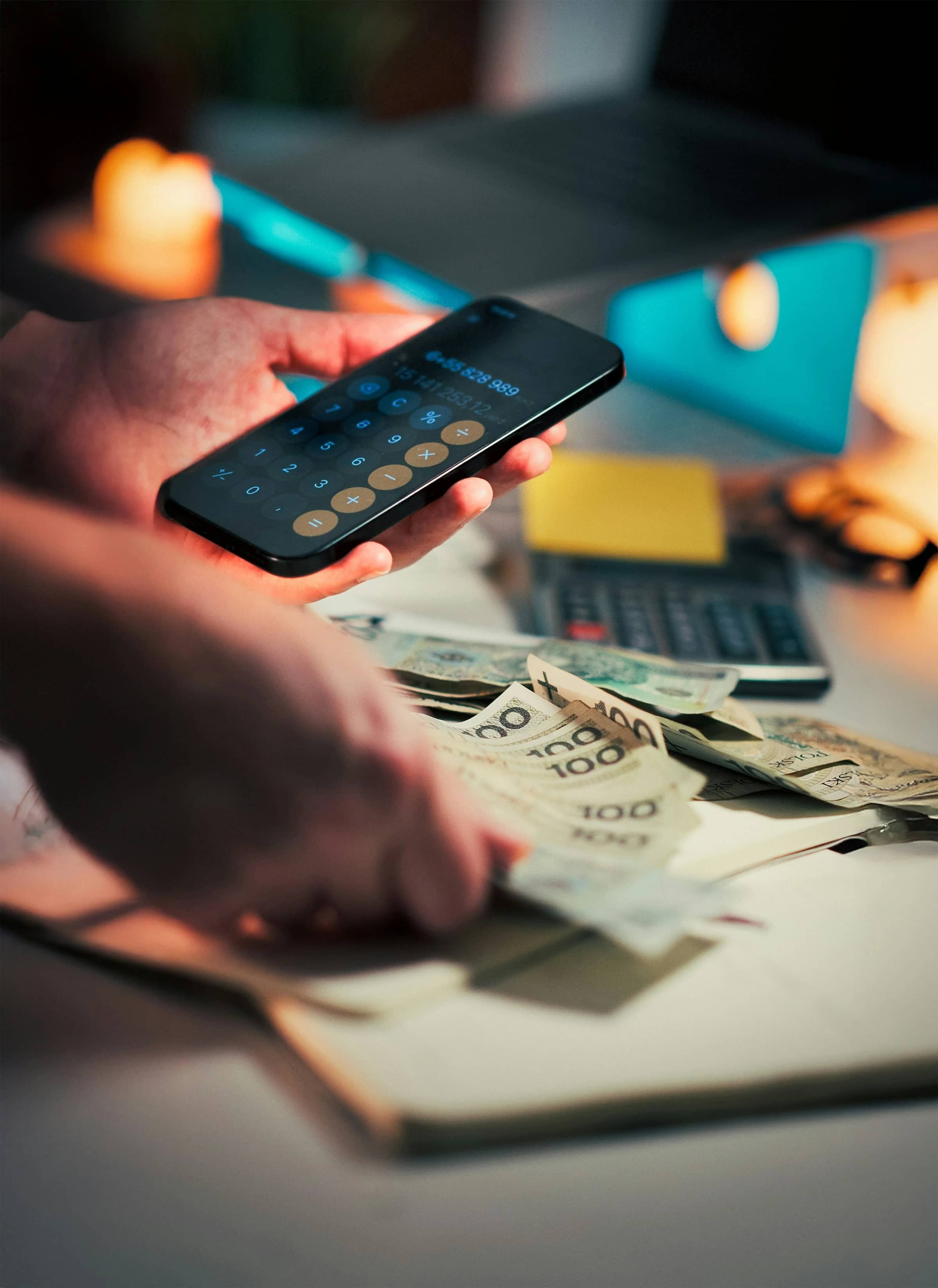 Budget nach Gehaltskürzung mit Apps neu planen